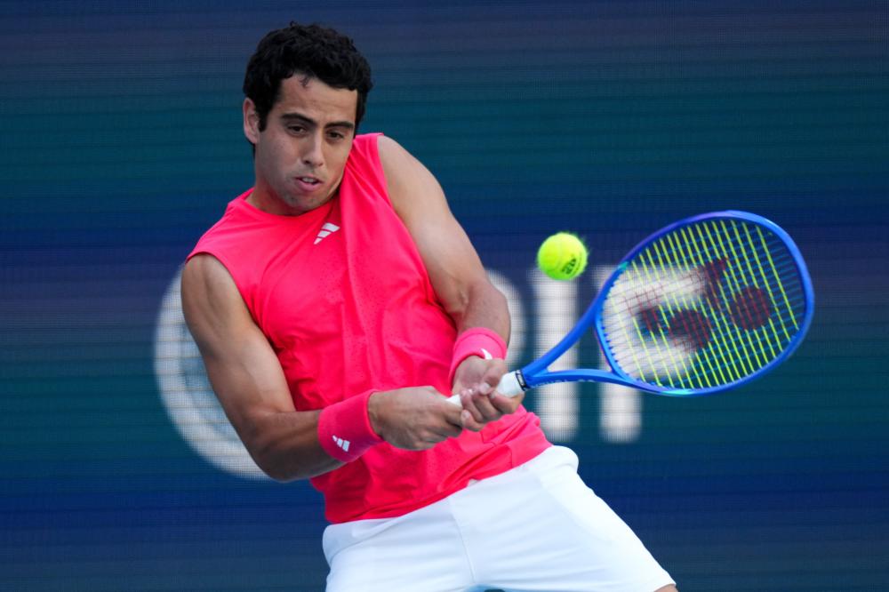 韩国队硬仗不落下风