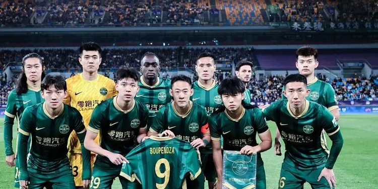 RMC：英超豪门和皇马巴萨都在关注马赛中锋罗比尼奥-瓦斯