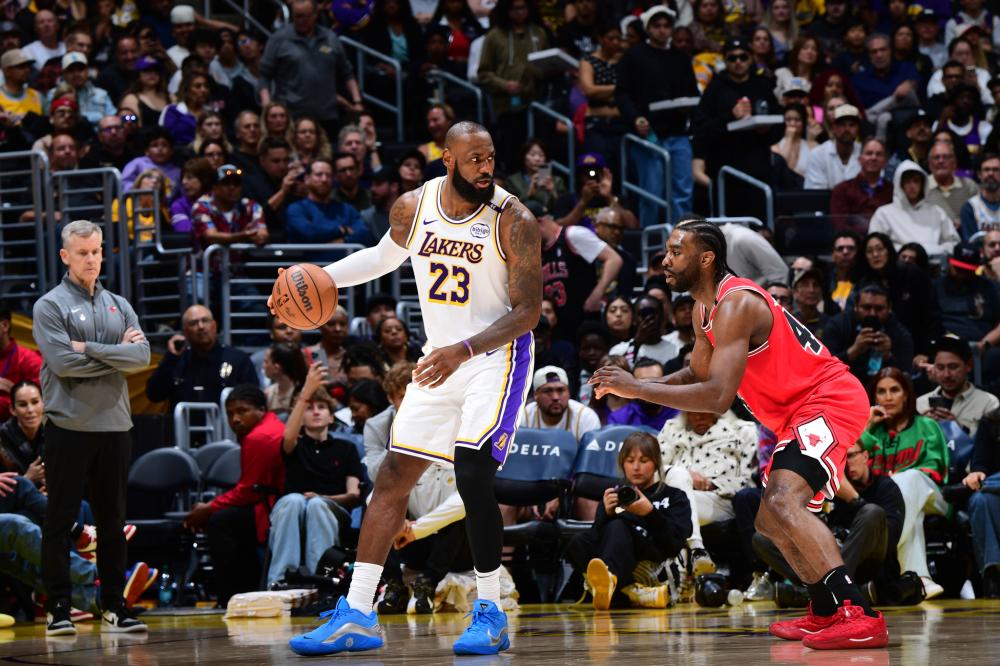 卡莱尔：保罗是锁定首轮提名名人堂的球员，被裁很快会被遗忘